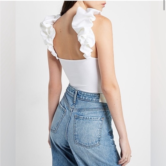 NWOT Express Scoop Neck Puff Strap Thong Bodysuit- XS size - Picture 2 of 14